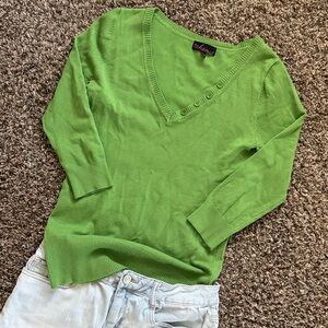 Takeout Lime Green Pullover Sweater, Size Large, 3/4 Sleeve, V-neck Rayon Nylon